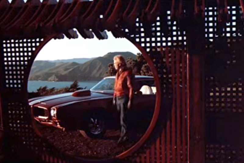 Szene aus dem Film "Der Gigant" von 1981 mit Chuck Norris, Originaltitel "An eye for an eye"